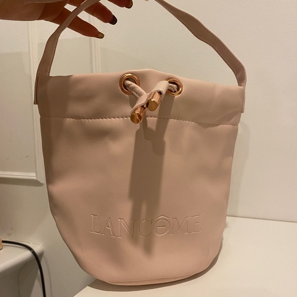 Lancôme 5-piece set 😍 - Picture 5 of 9